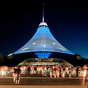 On Khan Shatyr Апартаменты Астана